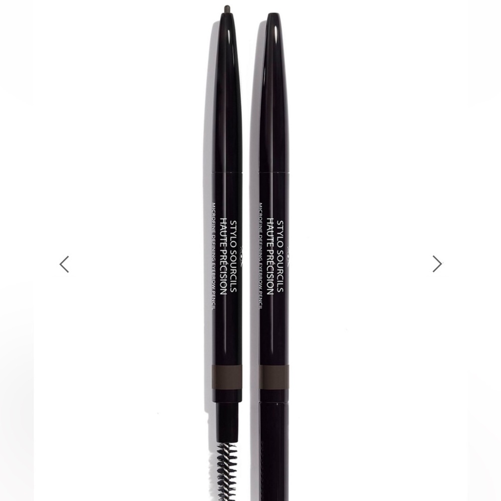 CHANEL STYLO SOURCILS HAUTE PRÉCISION
Microfine Defining Eyebrow Pencil 158